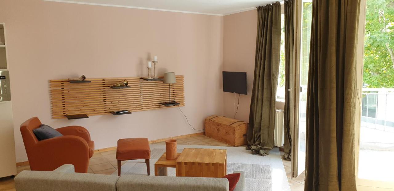 Bacchus - Helles Und Geraeumiges Appartement Am Rande Von Майнц Екстериор снимка